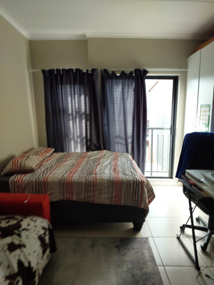 To Let 0 Bedroom Property for Rent in Grand Central Gauteng