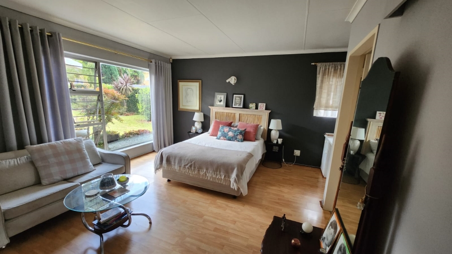 3 Bedroom Property for Sale in Eldoraigne Gauteng