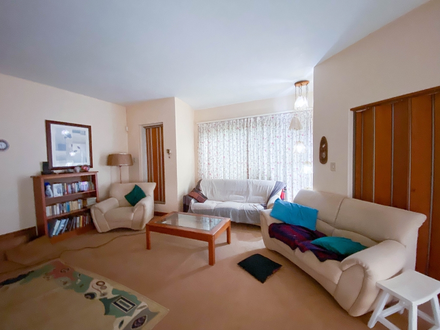 15 Bedroom Property for Sale in Zwavelpoort Gauteng