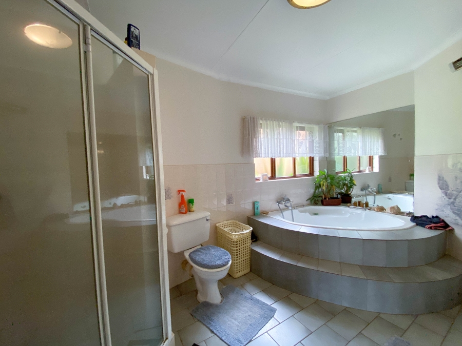 15 Bedroom Property for Sale in Zwavelpoort Gauteng