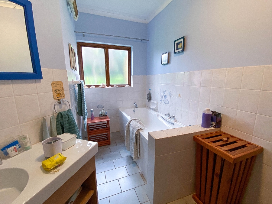 15 Bedroom Property for Sale in Zwavelpoort Gauteng