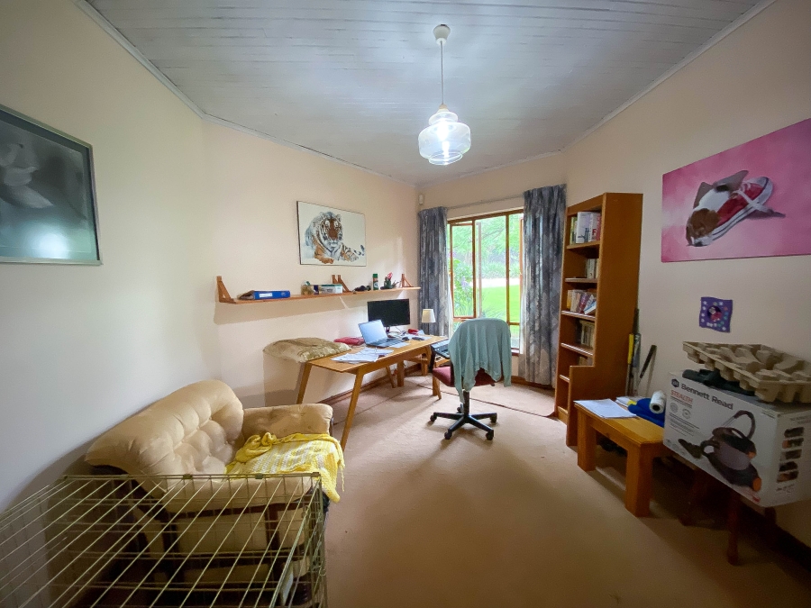 15 Bedroom Property for Sale in Zwavelpoort Gauteng