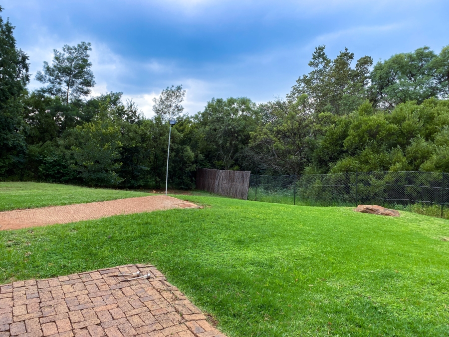 15 Bedroom Property for Sale in Zwavelpoort Gauteng
