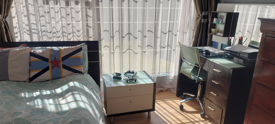 3 Bedroom Property for Sale in Farrarmere Gauteng