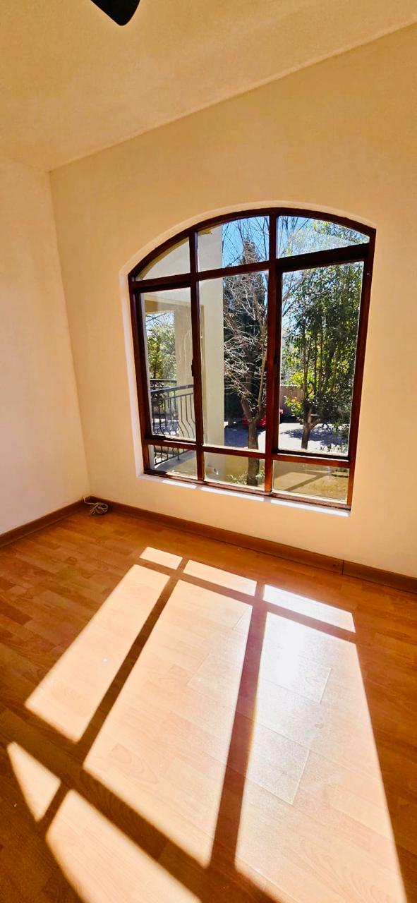 To Let 1 Bedroom Property for Rent in Lonehill Gauteng
