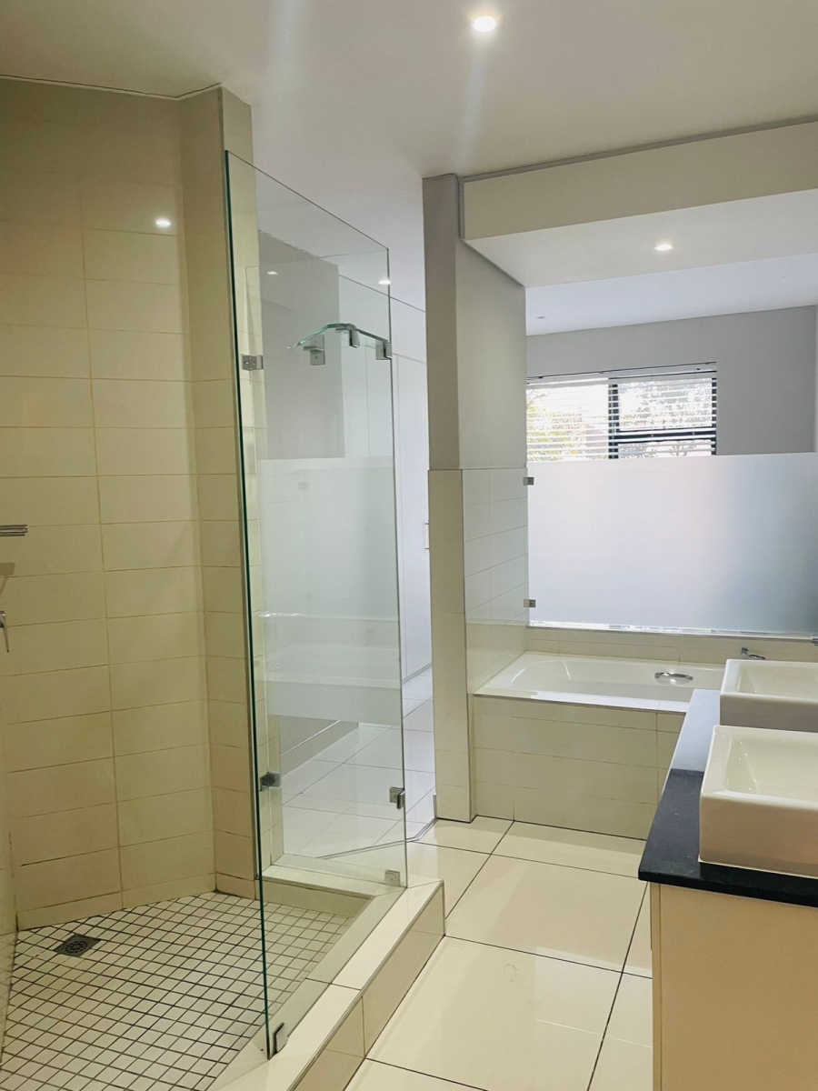 2 Bedroom Property for Sale in Rivonia Gauteng