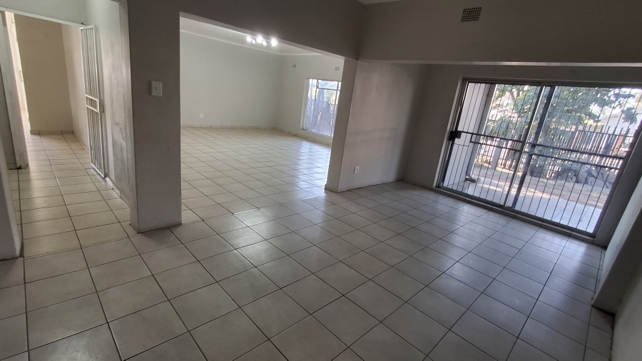 4 Bedroom Property for Sale in Pretoria Gardens Gauteng