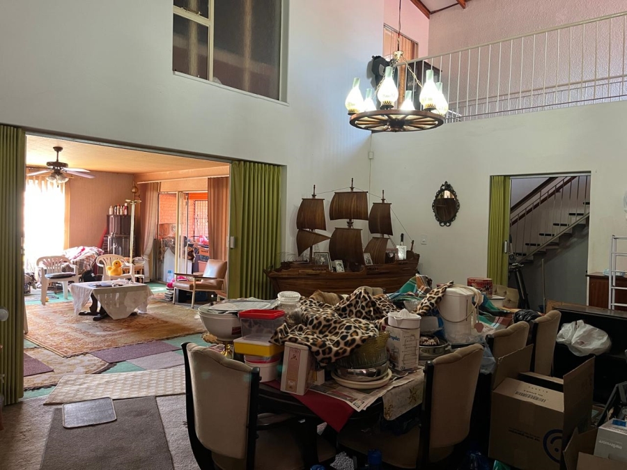 4 Bedroom Property for Sale in Florida Park Gauteng