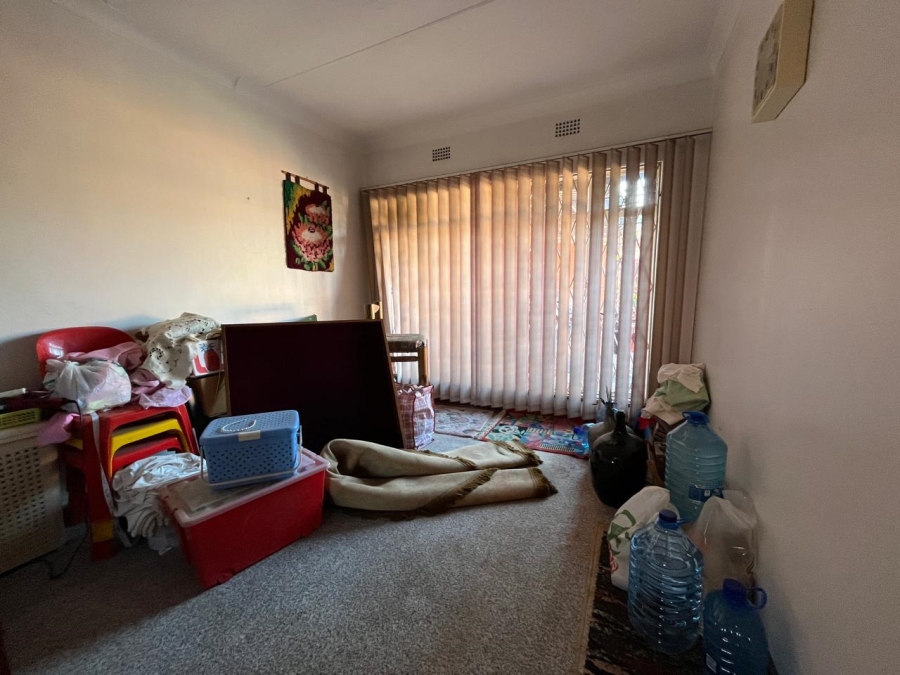 4 Bedroom Property for Sale in Florida Park Gauteng