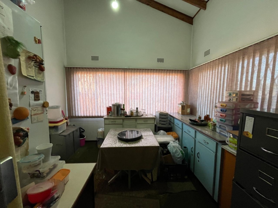 4 Bedroom Property for Sale in Florida Park Gauteng