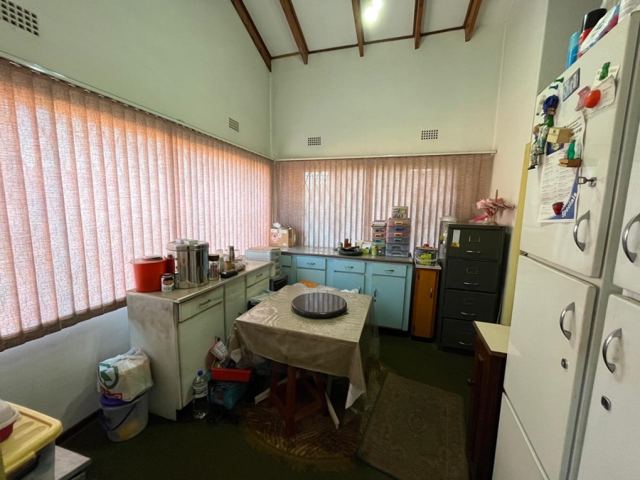 4 Bedroom Property for Sale in Florida Park Gauteng