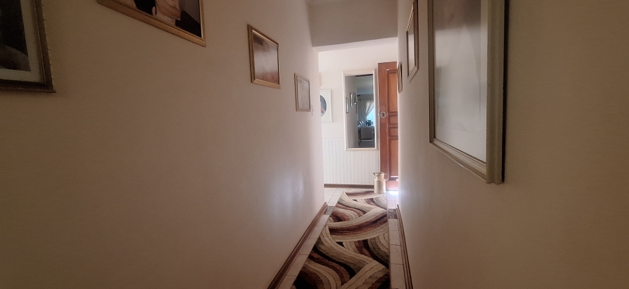 3 Bedroom Property for Sale in Westonaria Gauteng
