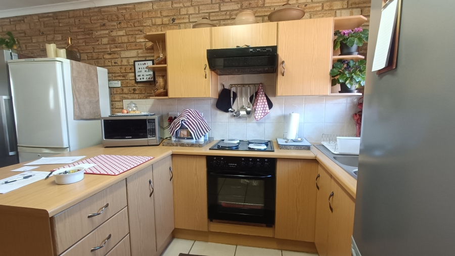 2 Bedroom Property for Sale in Krugersdorp North Gauteng