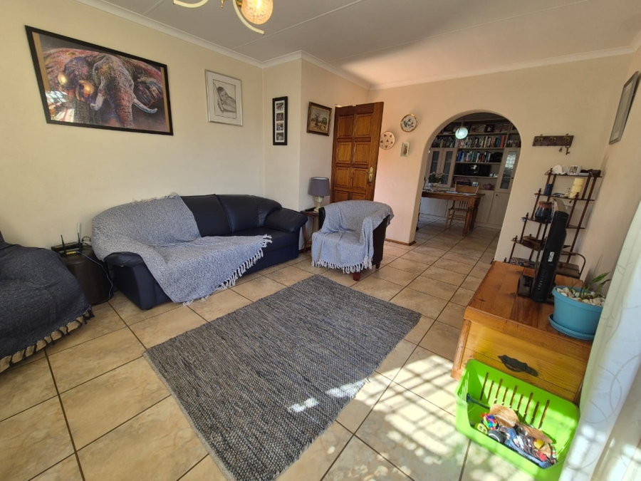 3 Bedroom Property for Sale in Roodekrans Gauteng