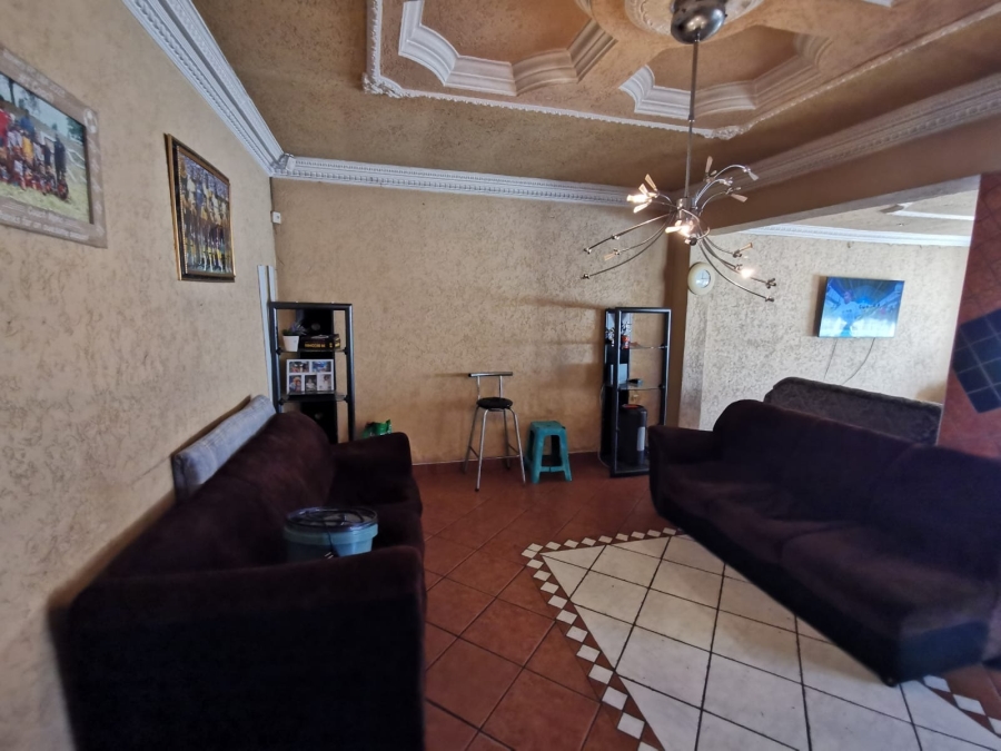 3 Bedroom Property for Sale in Brackendowns Gauteng