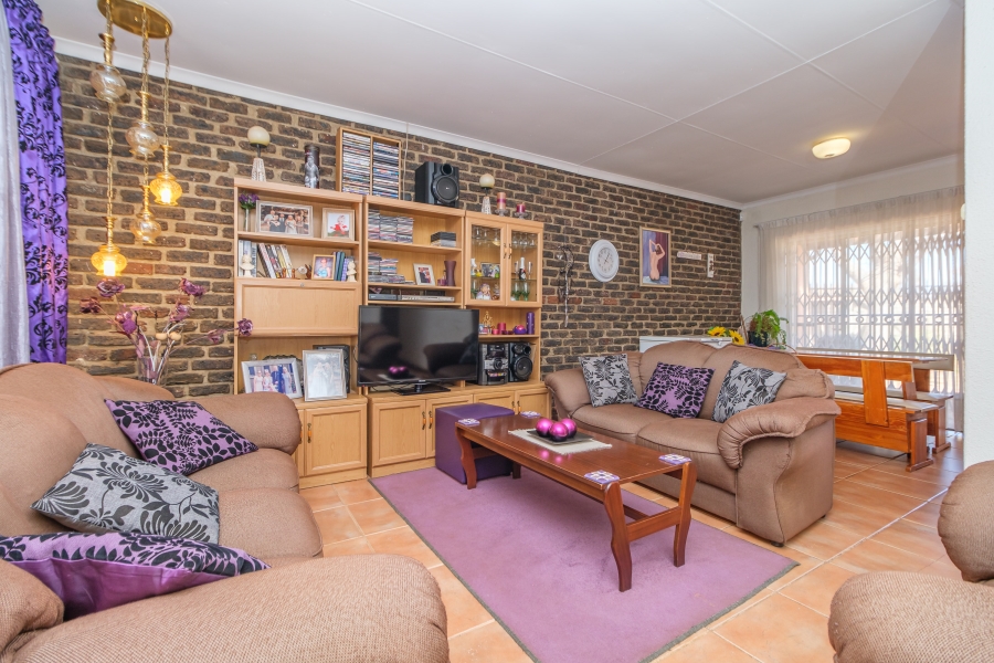 3 Bedroom Property for Sale in Randpoort Gauteng