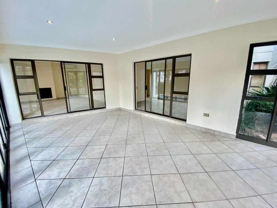 To Let 4 Bedroom Property for Rent in Morningside Gauteng