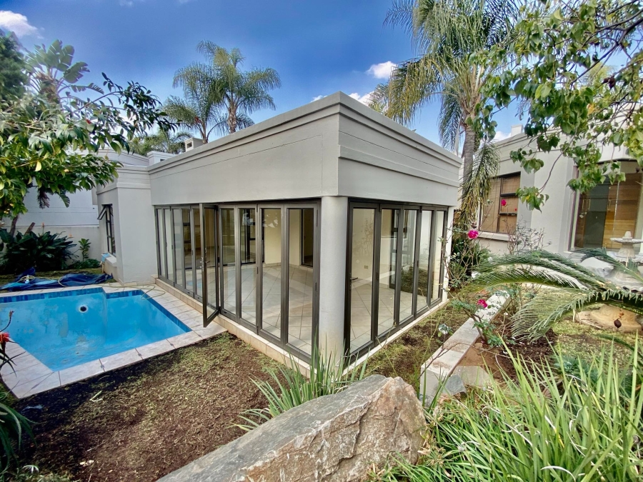 To Let 4 Bedroom Property for Rent in Morningside Gauteng