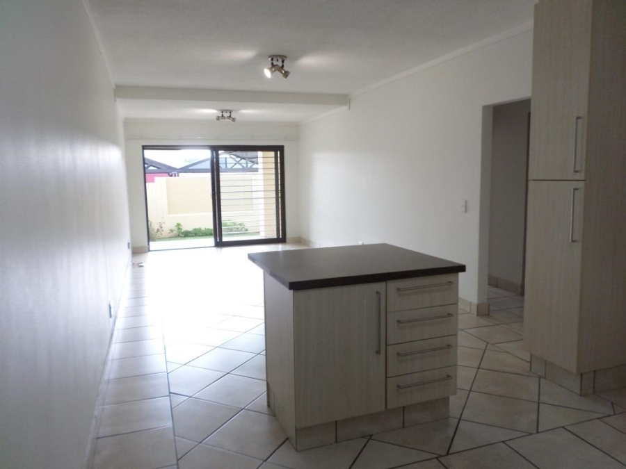 2 Bedroom Property for Sale in Douglasdale Gauteng