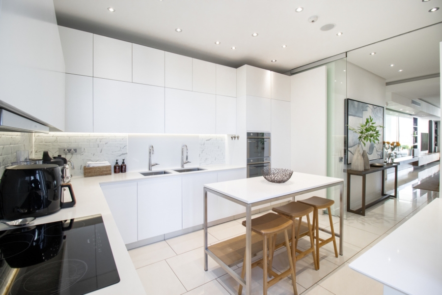 3 Bedroom Property for Sale in Sandhurst Gauteng