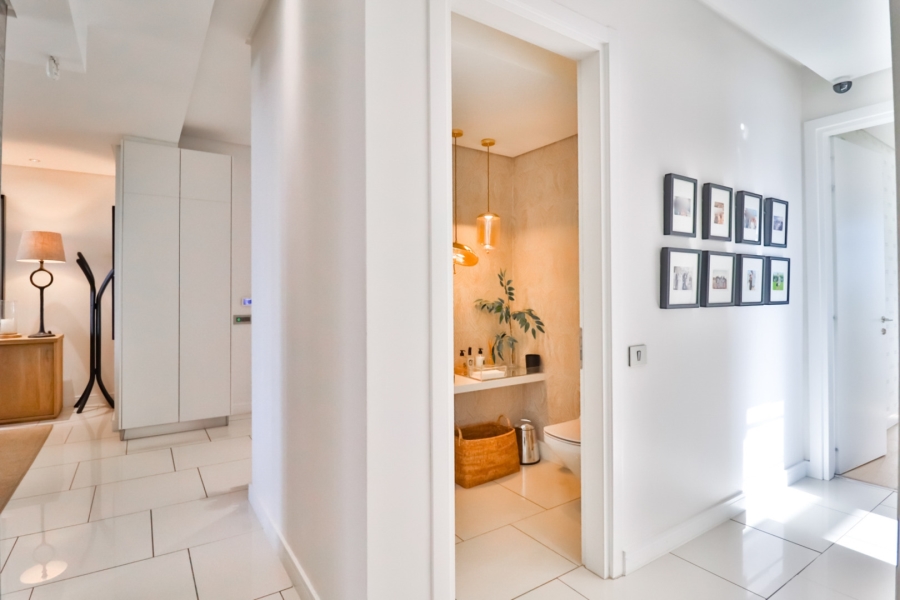 3 Bedroom Property for Sale in Sandhurst Gauteng