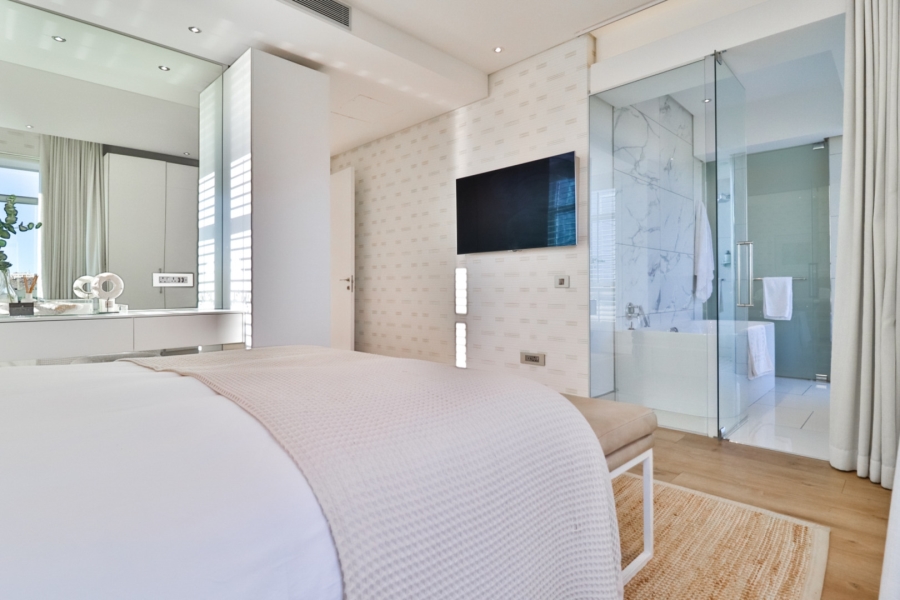 3 Bedroom Property for Sale in Sandhurst Gauteng