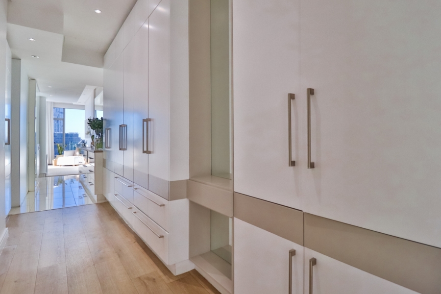 3 Bedroom Property for Sale in Sandhurst Gauteng