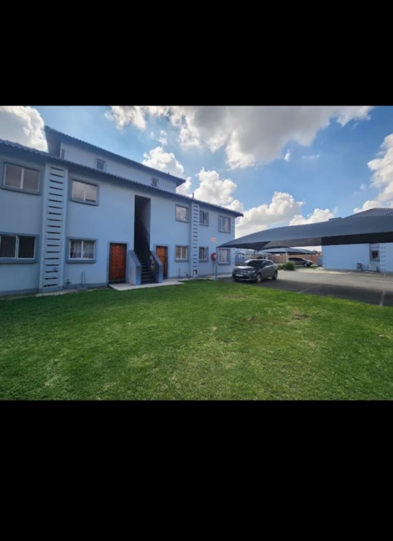 2 Bedroom Property for Sale in Crystal Park Gauteng