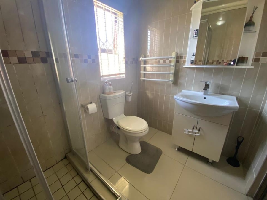 3 Bedroom Property for Sale in Brackendowns Gauteng
