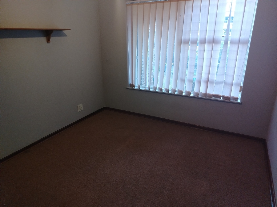 3 Bedroom Property for Sale in Flora Gardens Gauteng