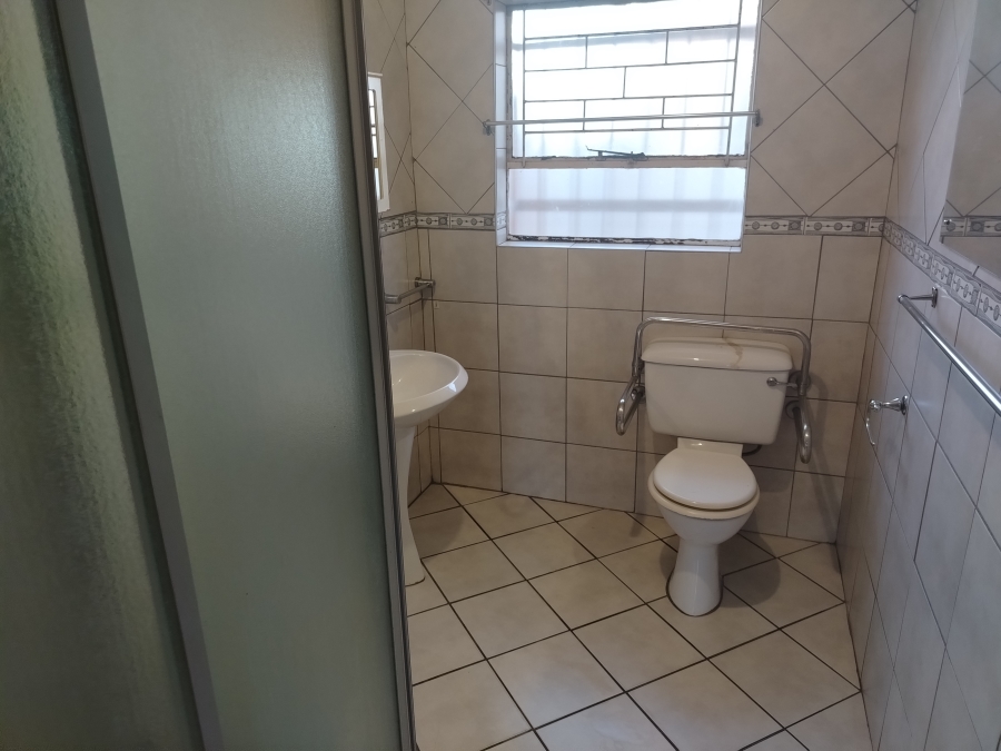 3 Bedroom Property for Sale in Flora Gardens Gauteng