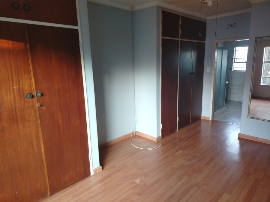 3 Bedroom Property for Sale in Flora Gardens Gauteng