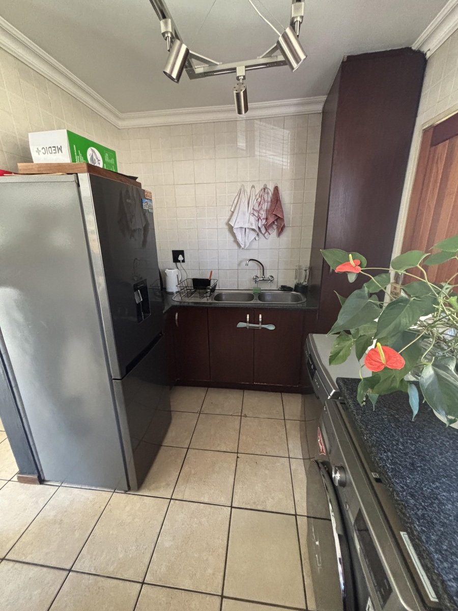 To Let 3 Bedroom Property for Rent in Equestria Gauteng