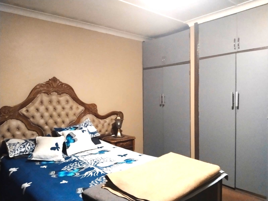 3 Bedroom Property for Sale in Kookrus Gauteng