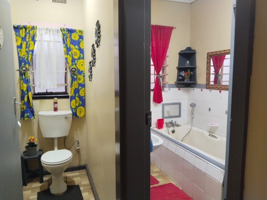 3 Bedroom Property for Sale in Kookrus Gauteng