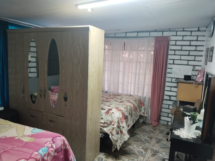 3 Bedroom Property for Sale in Kookrus Gauteng