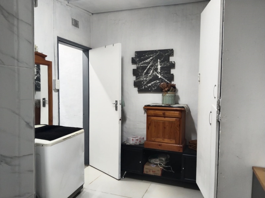 3 Bedroom Property for Sale in Kookrus Gauteng