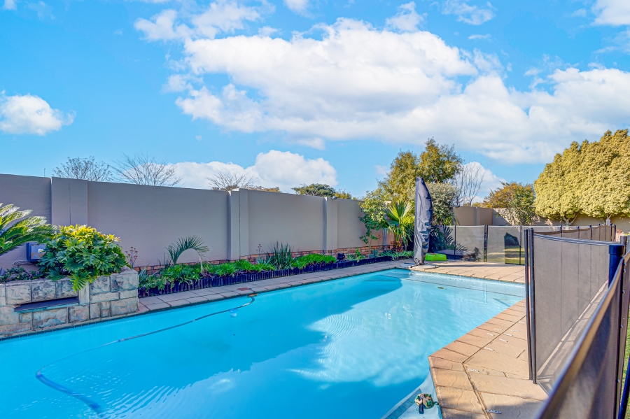 3 Bedroom Property for Sale in Kyalami Glen Estate Gauteng