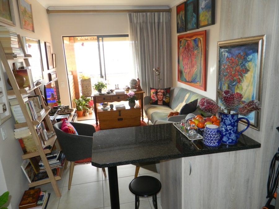 1 Bedroom Property for Sale in Olympus AH Gauteng