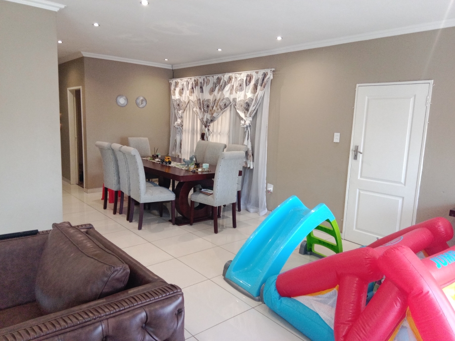 3 Bedroom Property for Sale in Villa Liza Gauteng