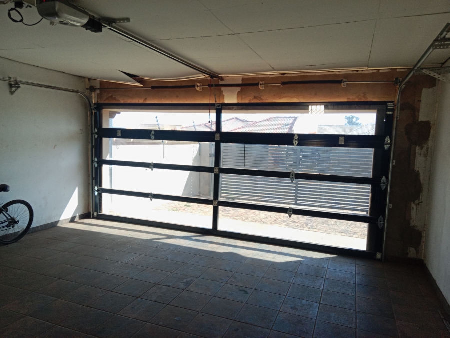 3 Bedroom Property for Sale in Villa Liza Gauteng