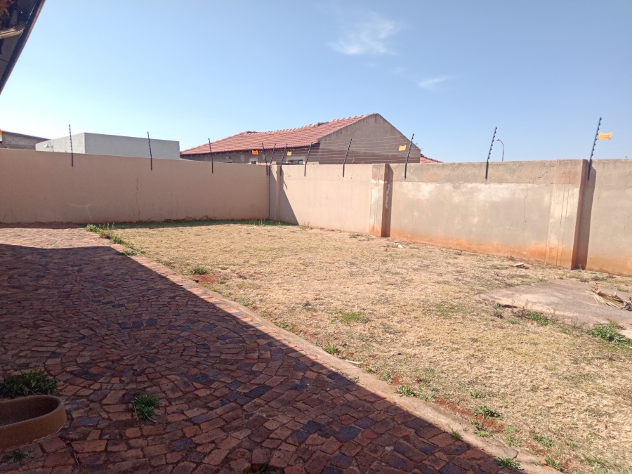 3 Bedroom Property for Sale in Villa Liza Gauteng