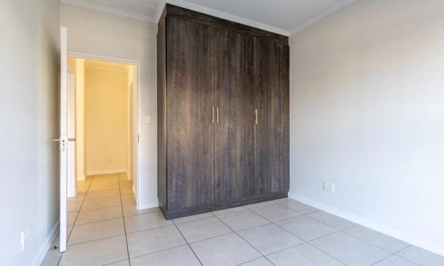 To Let 3 Bedroom Property for Rent in Olivedale Gauteng