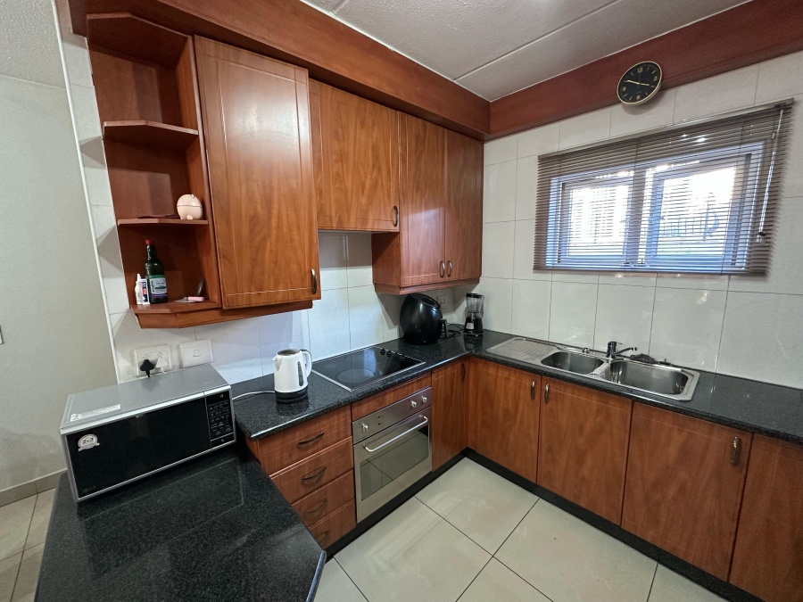 2 Bedroom Property for Sale in Bergtuin Gauteng