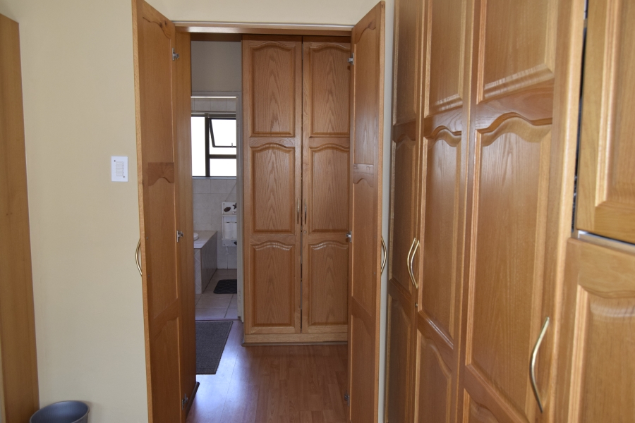 3 Bedroom Property for Sale in Rynfield Gauteng