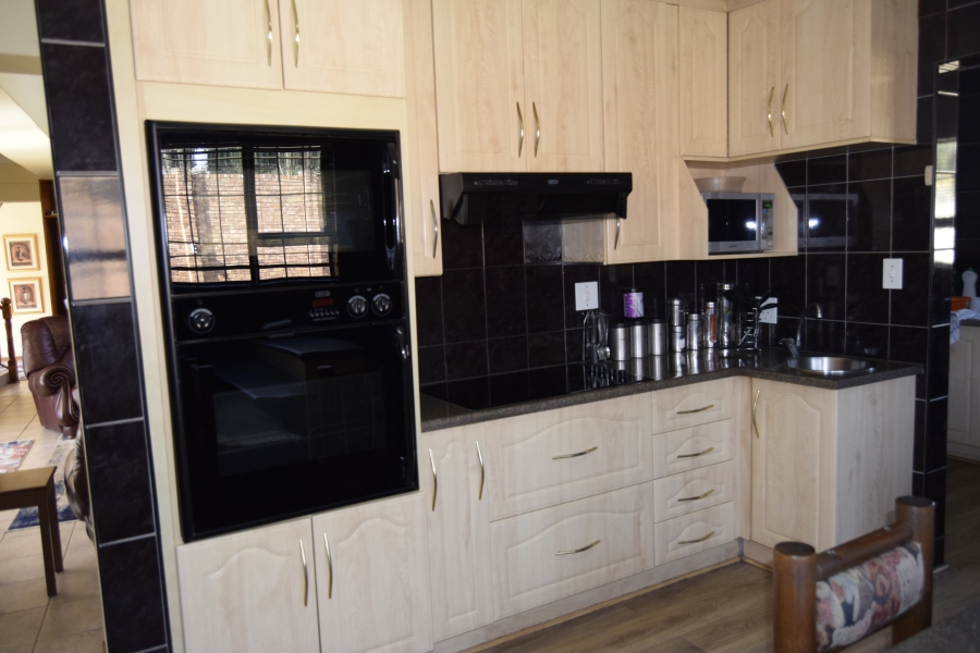 3 Bedroom Property for Sale in Rynfield Gauteng