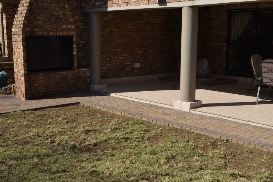 3 Bedroom Property for Sale in Rynfield Gauteng