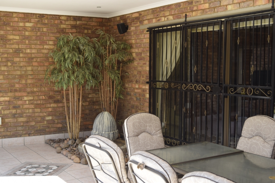 3 Bedroom Property for Sale in Rynfield Gauteng