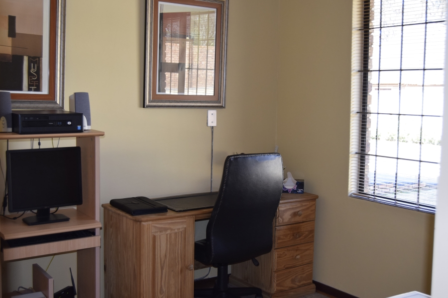 3 Bedroom Property for Sale in Rynfield Gauteng