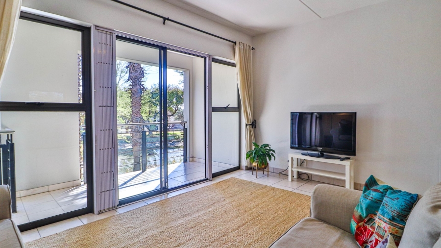 2 Bedroom Property for Sale in Magaliessig Gauteng